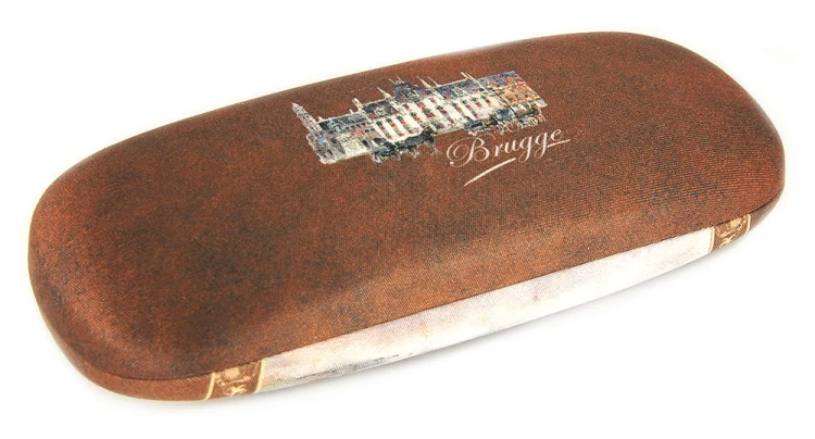 etui_BRUGGIA_02_b_w.jpg
